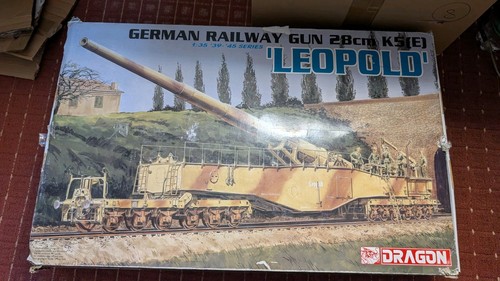 Dragon german railway - railway, gun