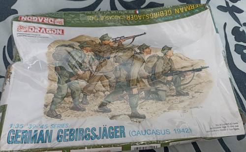 Dragon 6045 35 - 1:35, german